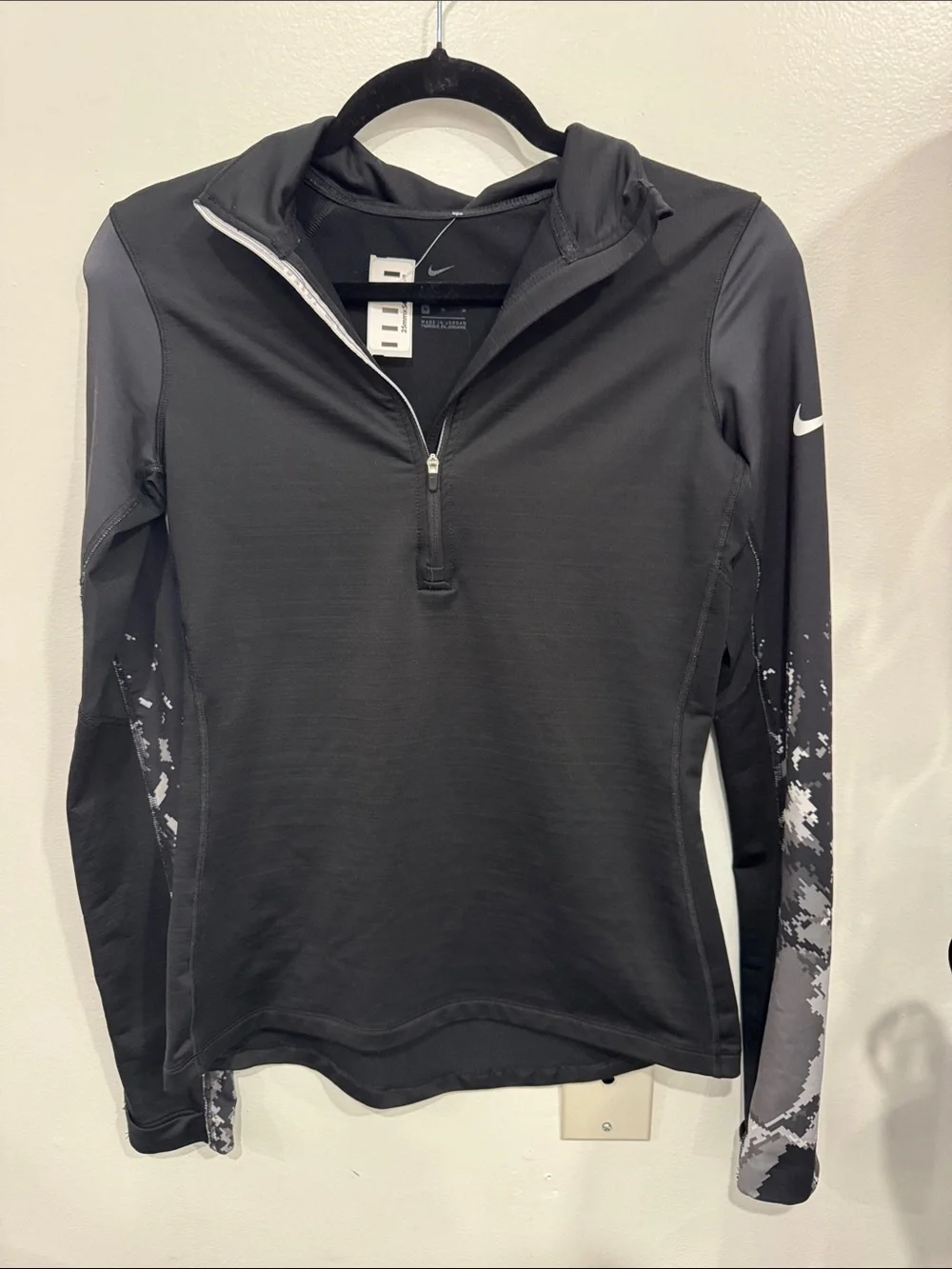 Nike Pro Hyper Warm Black and Gray Half-Zip Athletic Pullover
